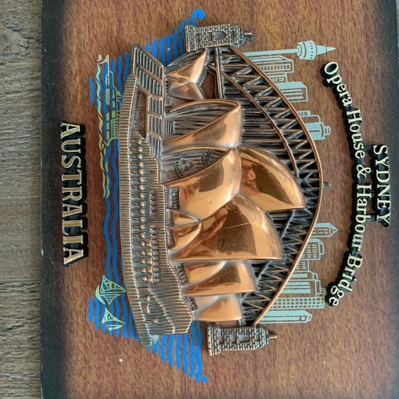 Plaque - Picture 2 of 4